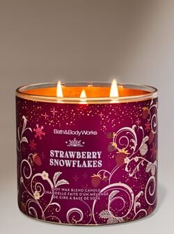 Strawberry Snowflakes 3-Wick Candle image number null