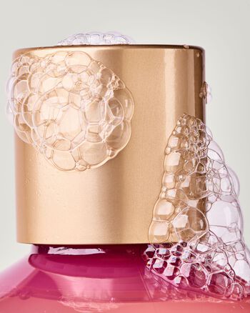 Inspire Love: Rose + Vanilla Body Wash & Foam Bath 沐浴露與泡泡浴