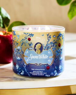 Snow White 3-Wick Candle image number null