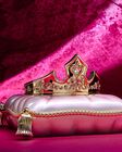 Aurora Crown Pedestal 3-Wick Candle Holder image number null