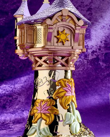 Rapunzel Pedestal
 3-Wick Candle Holder 三芯蠟燭臺