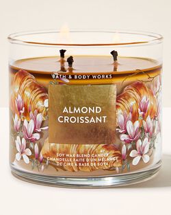 Almond Croissant 3-Wick Candle image number null