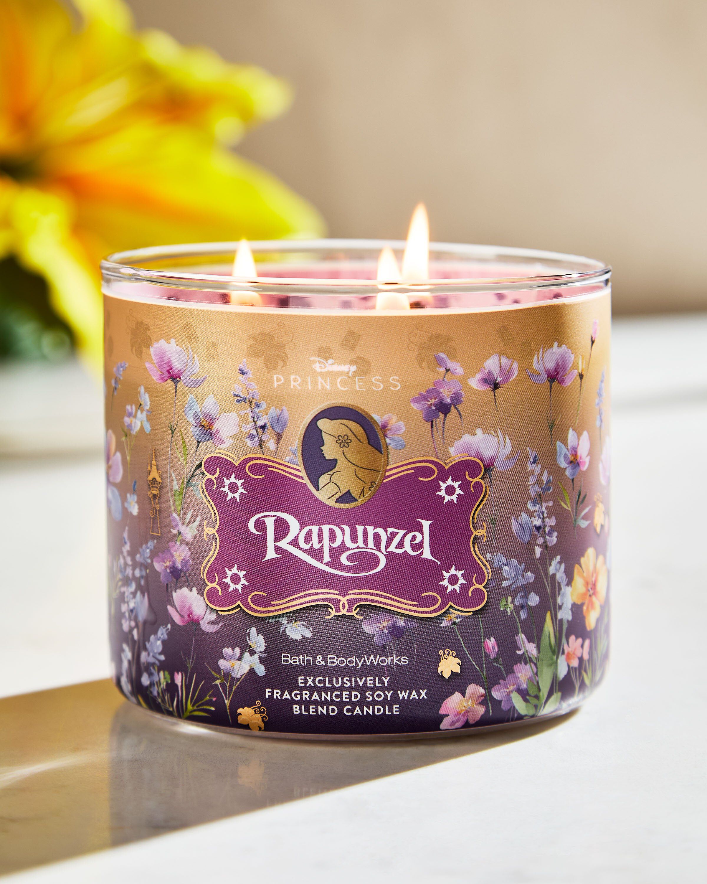 Shop Rapunzel 三芯蠟燭| Bath & Body Works Hong Kong