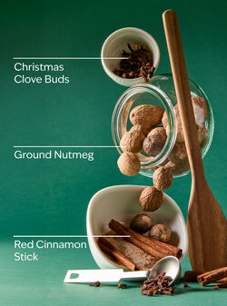 Holiday 3-Wick Candle image number null