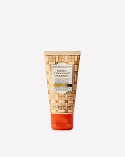 Sweet Cinnamon Pumpkin Travel Size Ultimate Hydration Body Cream image number null