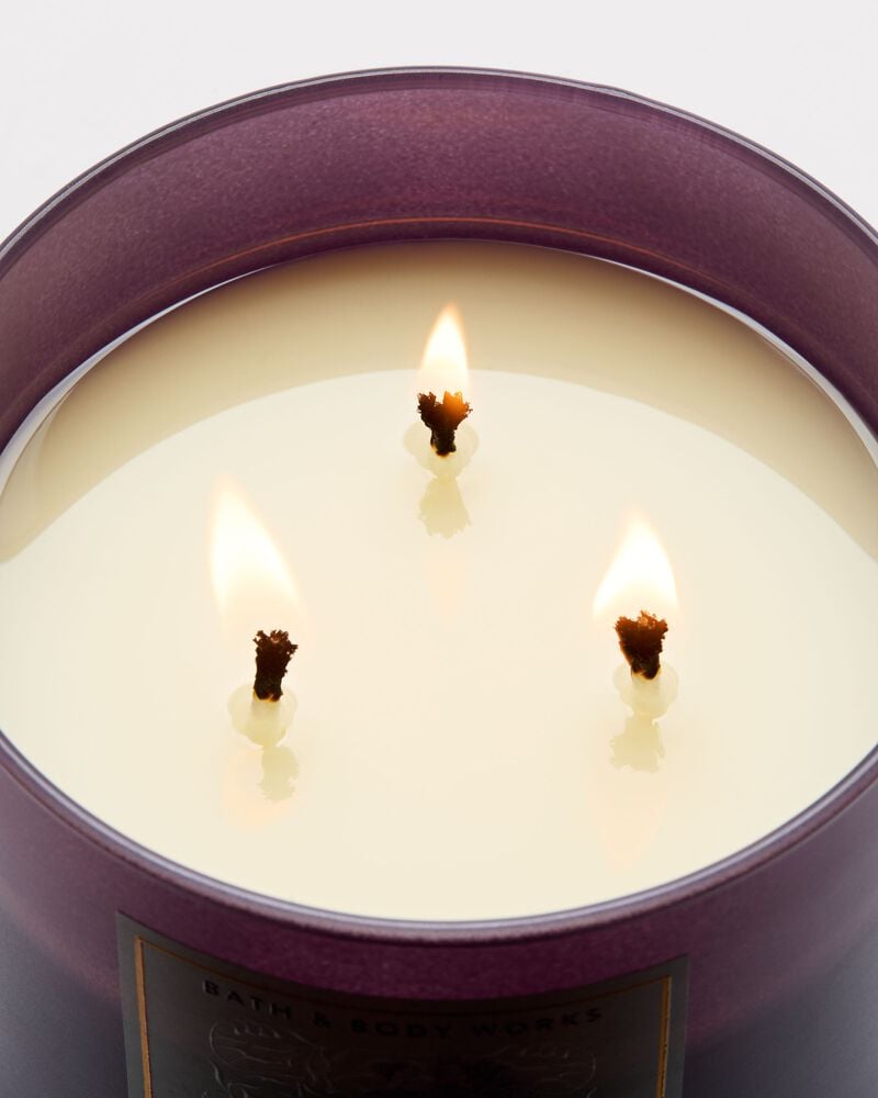 Fresh Cut Lilacs 3-Wick Candle 三芯蠟燭