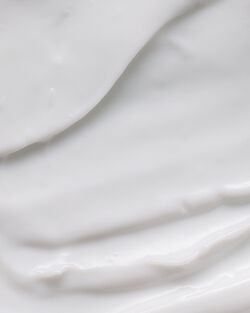 Vampire Blood Body Lotion image number null