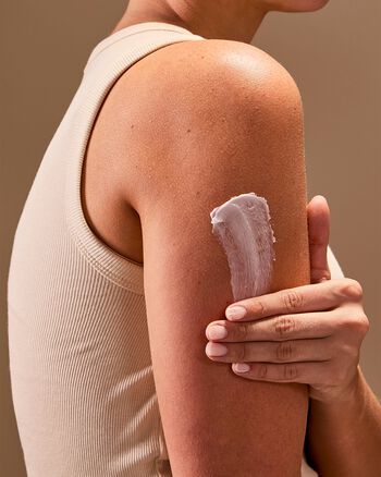 Covered In Roses Moisturizing Body Wash 保濕沐浴露